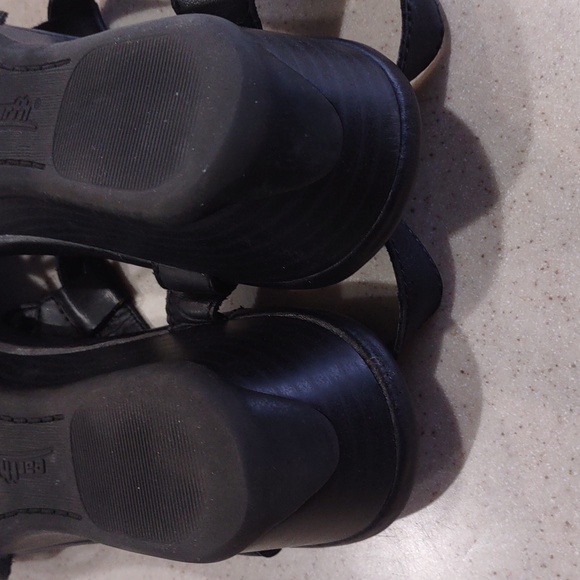 Earth Azalea Black Leather Wedge Sandals Size 10D (Wide Width) EUC - Picture 12 of 16